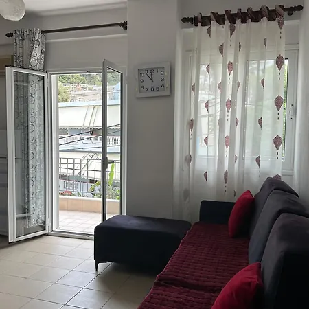 Luari Apartment