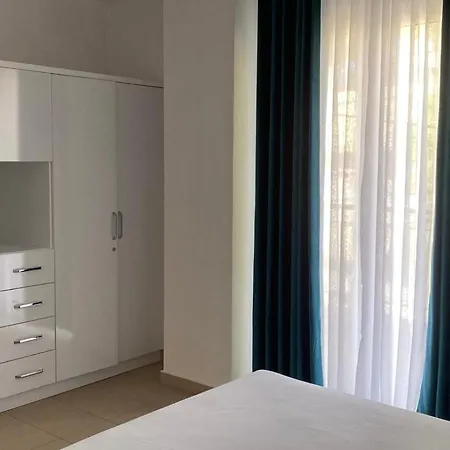 Luari *